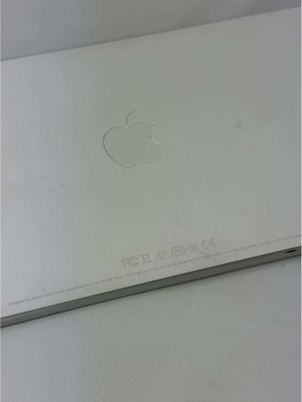 Apple A1843 Wireless Keyboard w/ Numeric Keypad MQ052LL/A Bluetooth Grade B